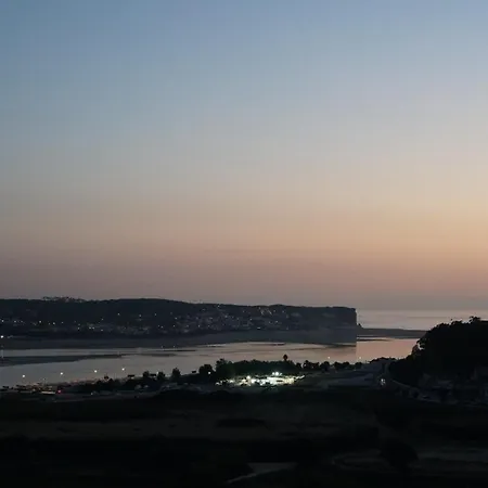 Casa Feliz Obidos Lagoon And Sea View Appartement Foz do Arelho